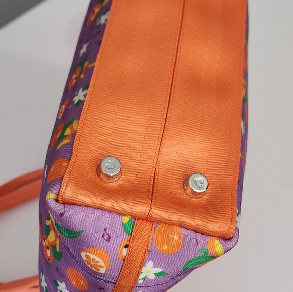 HARVEYS SEATBELT WALT DISNEY WORLD 50th ANNIVERSARY ORANGE BIRD STREAMLINE TOTE - Picture 10 of 10